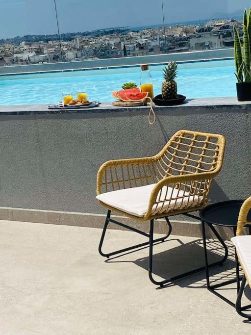 אתונה New 2Bd Aprt With Shared Rooftop Pool D3 מראה חיצוני תמונה