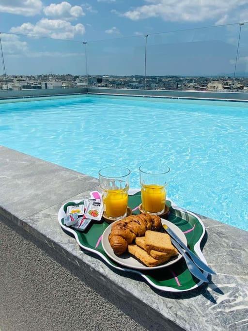 אתונה New 2Bd Aprt With Shared Rooftop Pool D3 מראה חיצוני תמונה