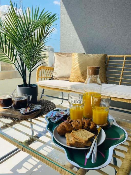 אתונה New 2Bd Aprt With Shared Rooftop Pool D3 מראה חיצוני תמונה