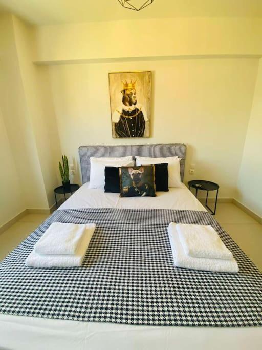 אתונה New 2Bd Aprt With Shared Rooftop Pool D3 מראה חיצוני תמונה